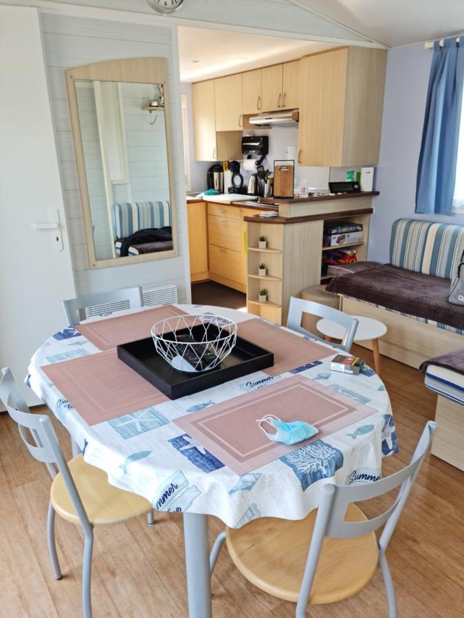 Kerlinga Hotel Bredene Eksteriør billede